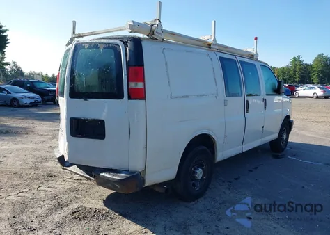 2013 Chevrolet Express 2500 Work Van из США, поврежденный, VIN 1GCWGFCA3D1158572